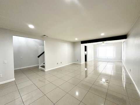 1696 Pepper Dr, El Cajon, CA 92021