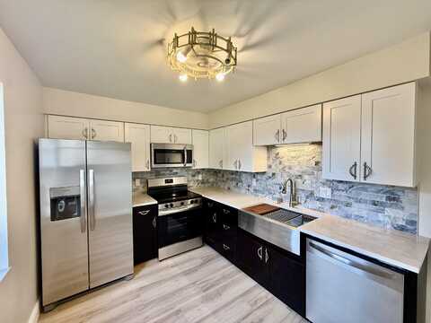 2050 Oleander Boulevard, Fort Pierce, FL 34950