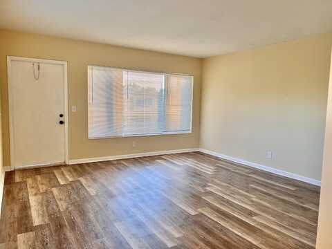 2303 S Federal Highway, Boynton Beach, FL 33435