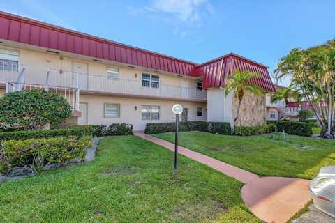 12012 Greenway Circle S, Royal Palm Beach, FL 33411