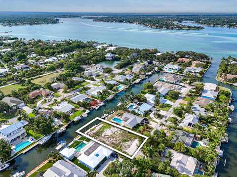916 N Loxahatchee Drive, Jupiter, FL 33458