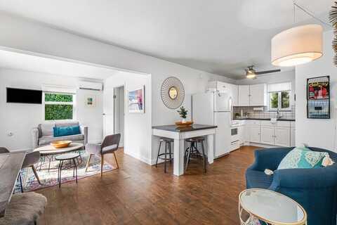 412 NE 7th Avenue, Delray Beach, FL 33483