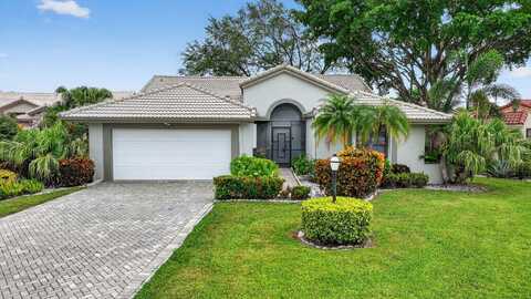 8820 Boatswain Drive, Boynton Beach, FL 33436