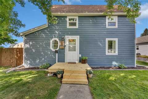 230 2nd Avenue NW, Milaca, MN 56353