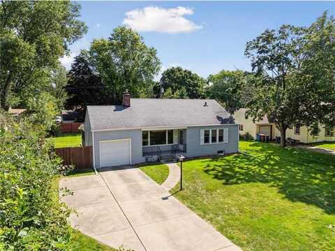 1038 Mary Street N, Maplewood, MN 55119