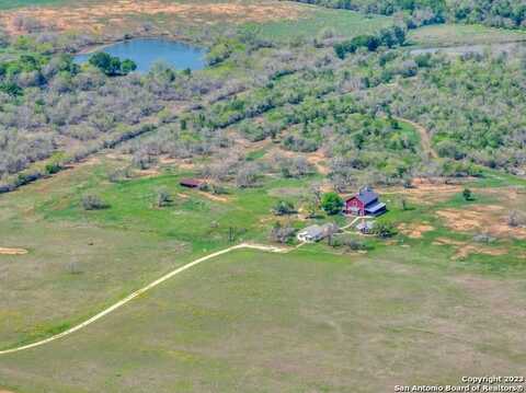 16547 E GABLE RD, Saint Hedwig, TX 78152