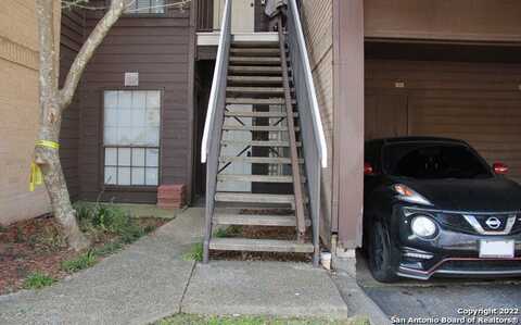 8655 Datapoint, San Antonio, TX 78229