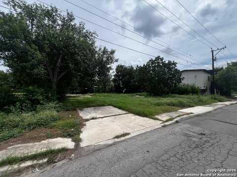 427 Westfall, San Antonio, TX 78210