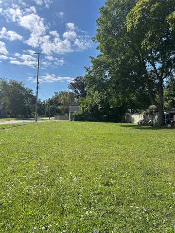 1703 Marquette, Saginaw, MI 48602