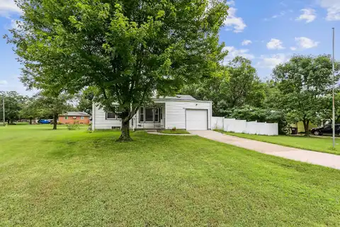 11800 E 1st Street N, Wichita, KS 67206