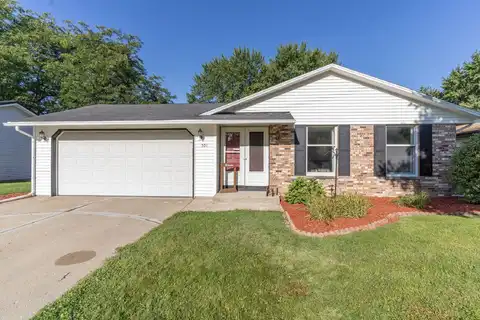 501 N Wuthering Hills Drive, Janesville, WI 53546