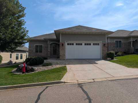 9011 Royal Oaks Circle, Verona, WI 53593