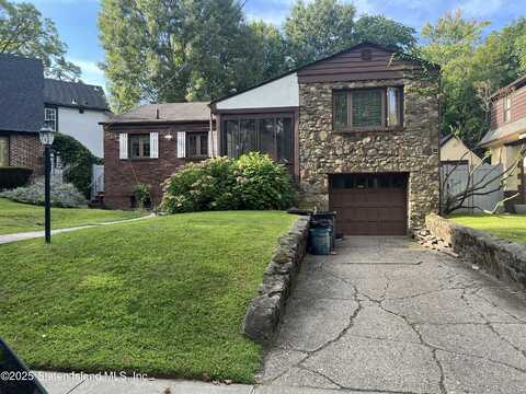 26 Valencia Avenue, Staten Island, NY 10301