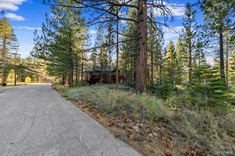 715 Shoshone Street, South Lake Tahoe, CA 96150