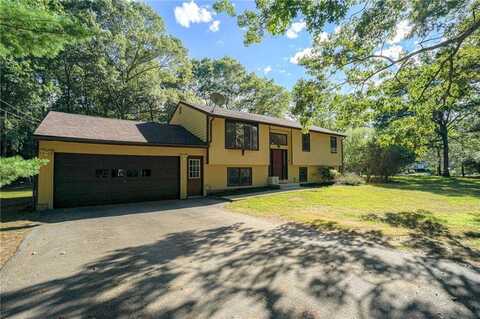28 Clark Mill Street, Coventry, RI 02816