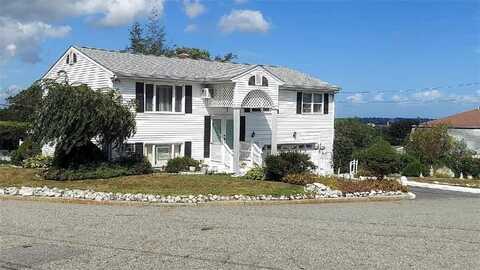 27 Aurelia Drive, Providence, RI 02909