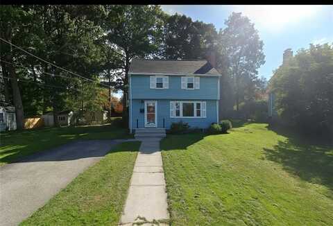 29 Cormier Road, Lincoln, RI 02865