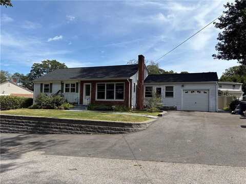 25 Lockwood Road, Cumberland, RI 02864
