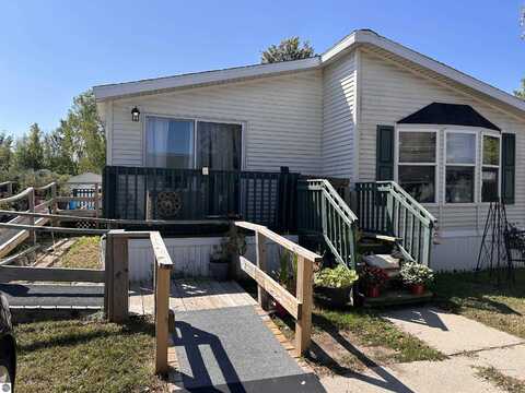 5460 E Lilly Lane, Mount Pleasant, MI 48858
