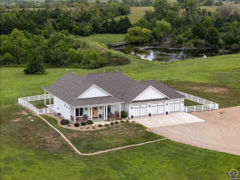 5600 NW 70th St, Topeka, KS 66618