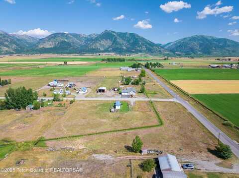 25 LINCOLN LANE Road, Thayne, WY 83127