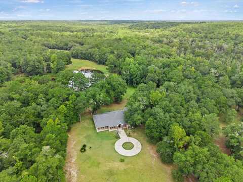 761 Bear Creek Road, Quincy, FL 32351