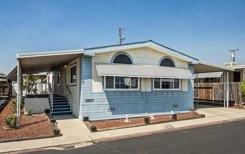 1551 6th Ave #179 Drive, Kingsburg, CA 93631