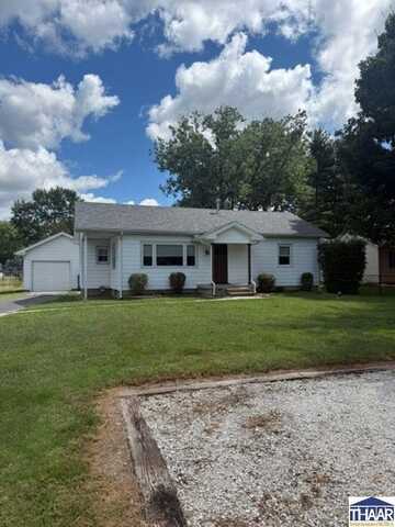 1021 N 38th Street, Terre Haute, IN 47804