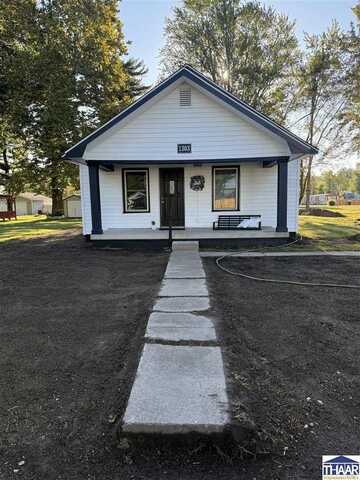 1303 N Main Street, Sullivan, IN 47882