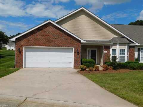 707 Charles Conner Drive, Kernersville, NC 27284