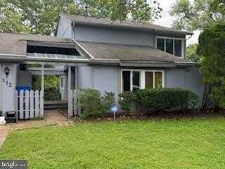 112 S FOX ROAD, STERLING, VA 20164