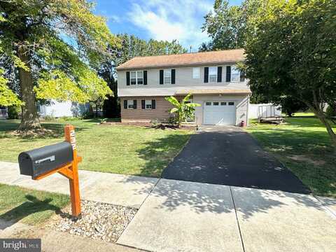232 LONGLEAF DRIVE, BLANDON, PA 19510