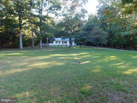 2608 HUNTING QUARTER ROAD, HOUSTON, DE 19954