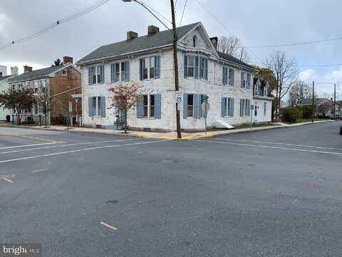 54 NORTH CARLISLE STREEY N, GREENCASTLE, PA 17225