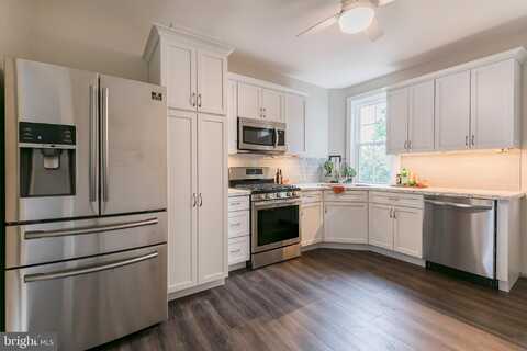 340 COLLEGE AVENUE, LANCASTER, PA 17603