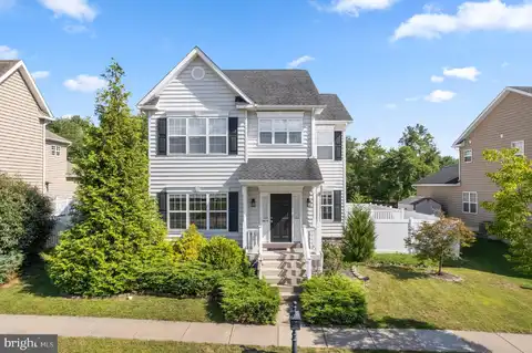 2013 SUNNYVALE DRIVE, PENNSBURG, PA 18073