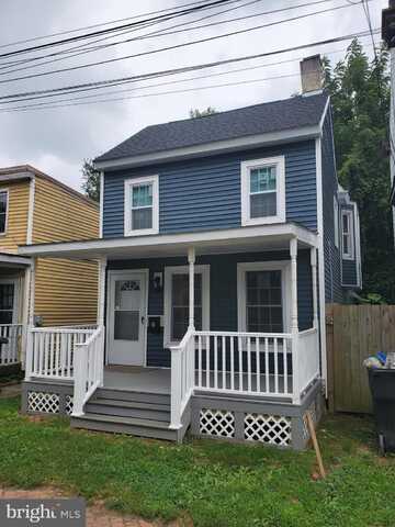 8 S GOVERNORS AVENUE, DOVER, DE 19904
