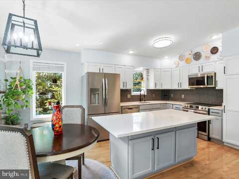 1250 HIGH KNOB ROAD, FRONT ROYAL, VA 22630