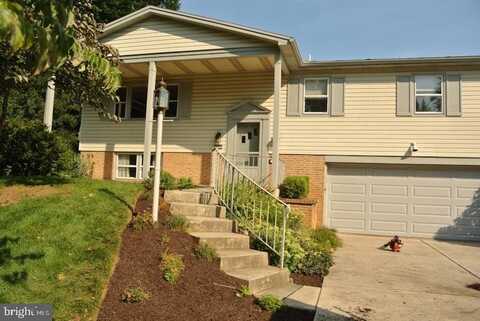 421 PARK HILLS DRIVE, MECHANICSBURG, PA 17055