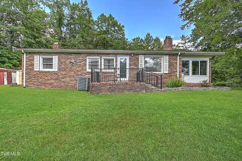 359 Maple Gap Road Road, Swords Creek, VA 24649