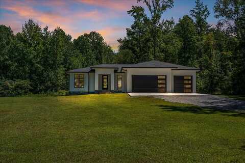 220 S Woods, McMinnville, TN 37110