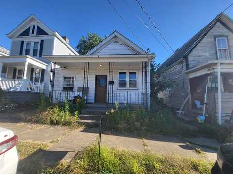 309 8th Street, Moundsville, WV 26041