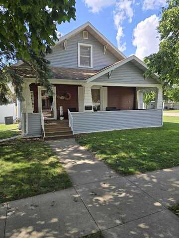 301 Walnut Street, LaPorte City, IA 50651