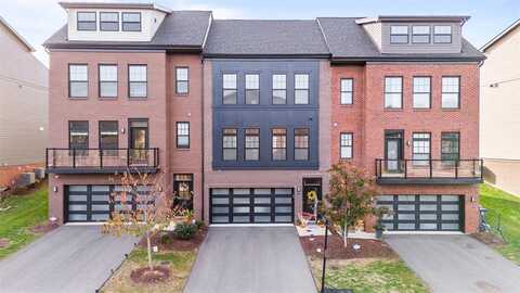 202 Kousa Ln, Peters Township, PA 15367