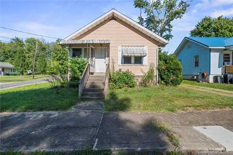 1428 S W Ridge Ave, Sharpsville, PA 16150