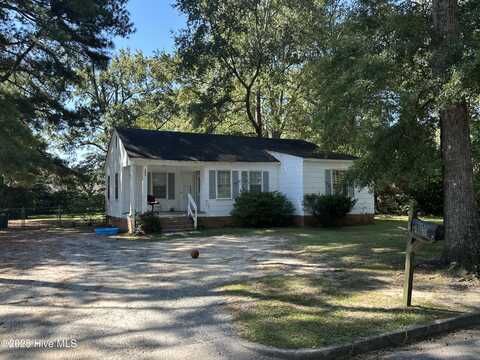 309 Midland Way, Laurinburg, NC 28352