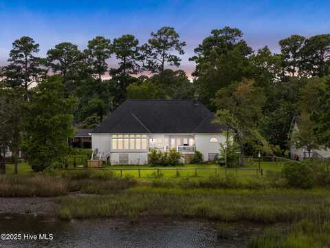 406 Buccaneer Road, Wilmington, NC 28409