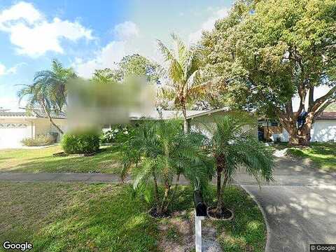 Hillcrest, LARGO, FL 33771