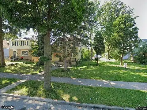 19Th, MILWAUKEE, WI 53209