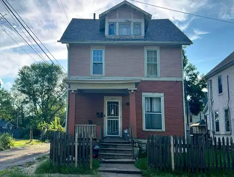 Grand, DAVENPORT, IA 52803